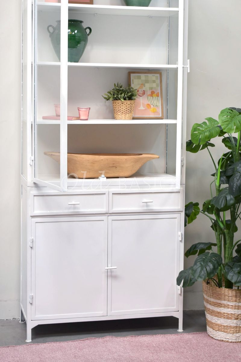 Detail van Apothekerskast Ivar Ladre Blanc, wit, materiaal staal